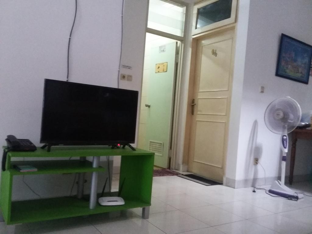 Homey House Serpong Ngoại thất bức ảnh