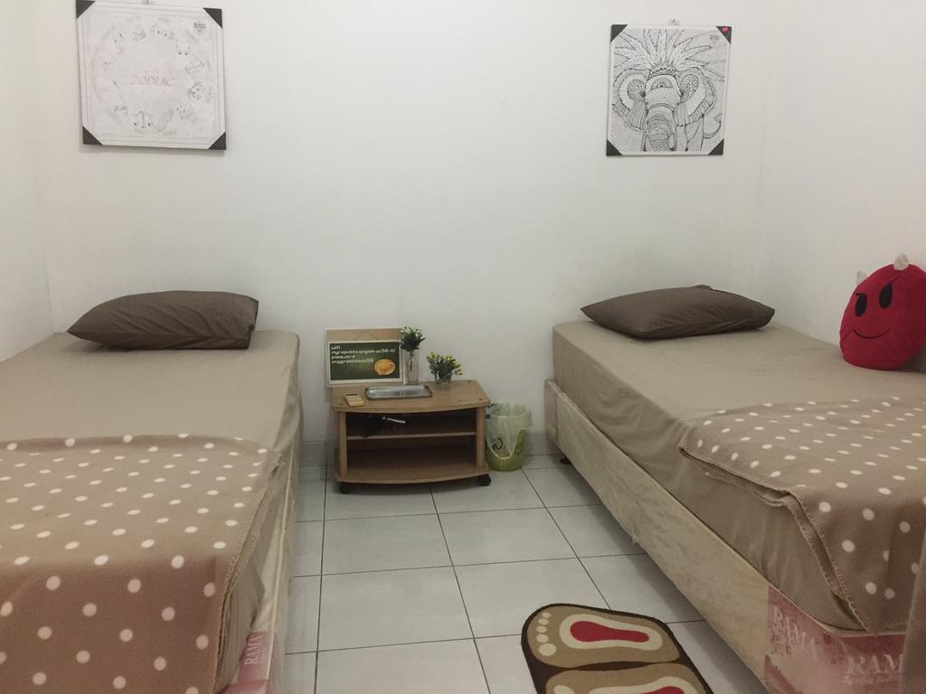 Homey House Serpong Ngoại thất bức ảnh