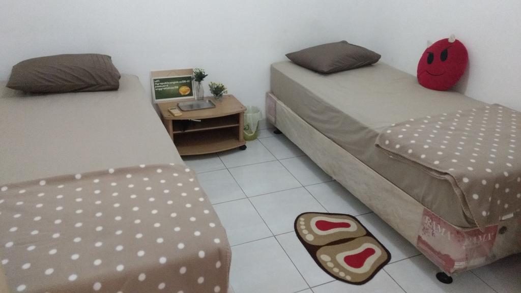 Homey House Serpong Ngoại thất bức ảnh